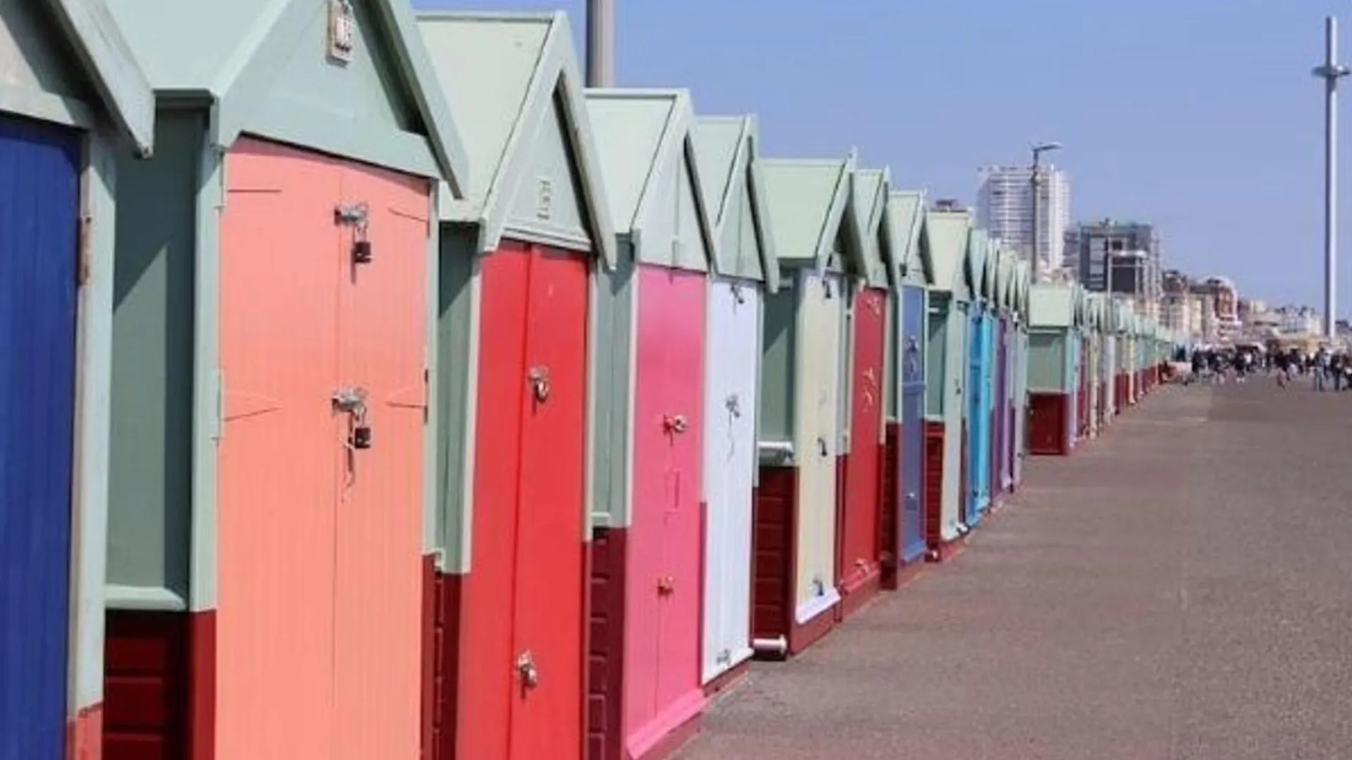 Large Contemporary Lanes Apartment Pass The Keys Brighton United Kingdom